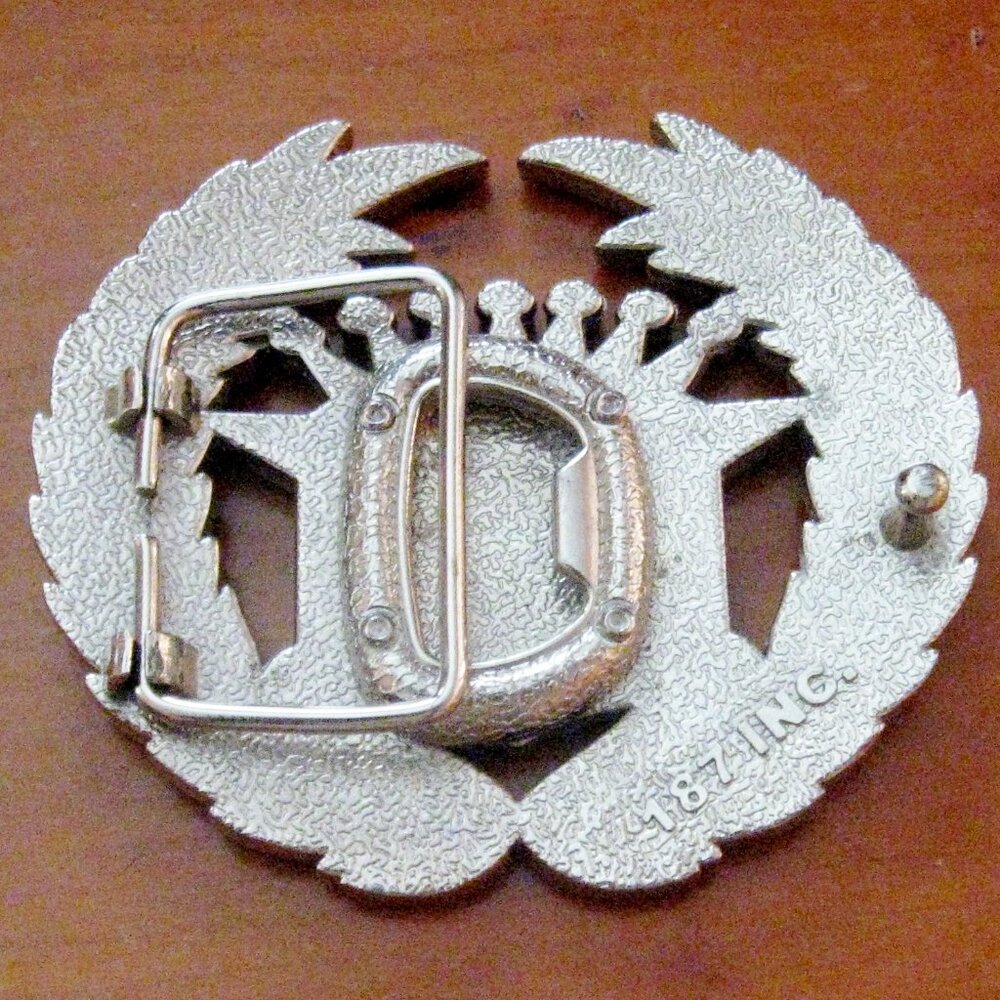 Cadillac Mudflap Girl Belt Buckle Large Silver w/ Bottle Opener 187 Inc. > In go - Picture 3 of 5
